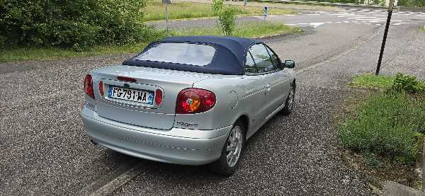 Renault Megane (2) CABRIOLET 1.6 16S DYNAMIQUE