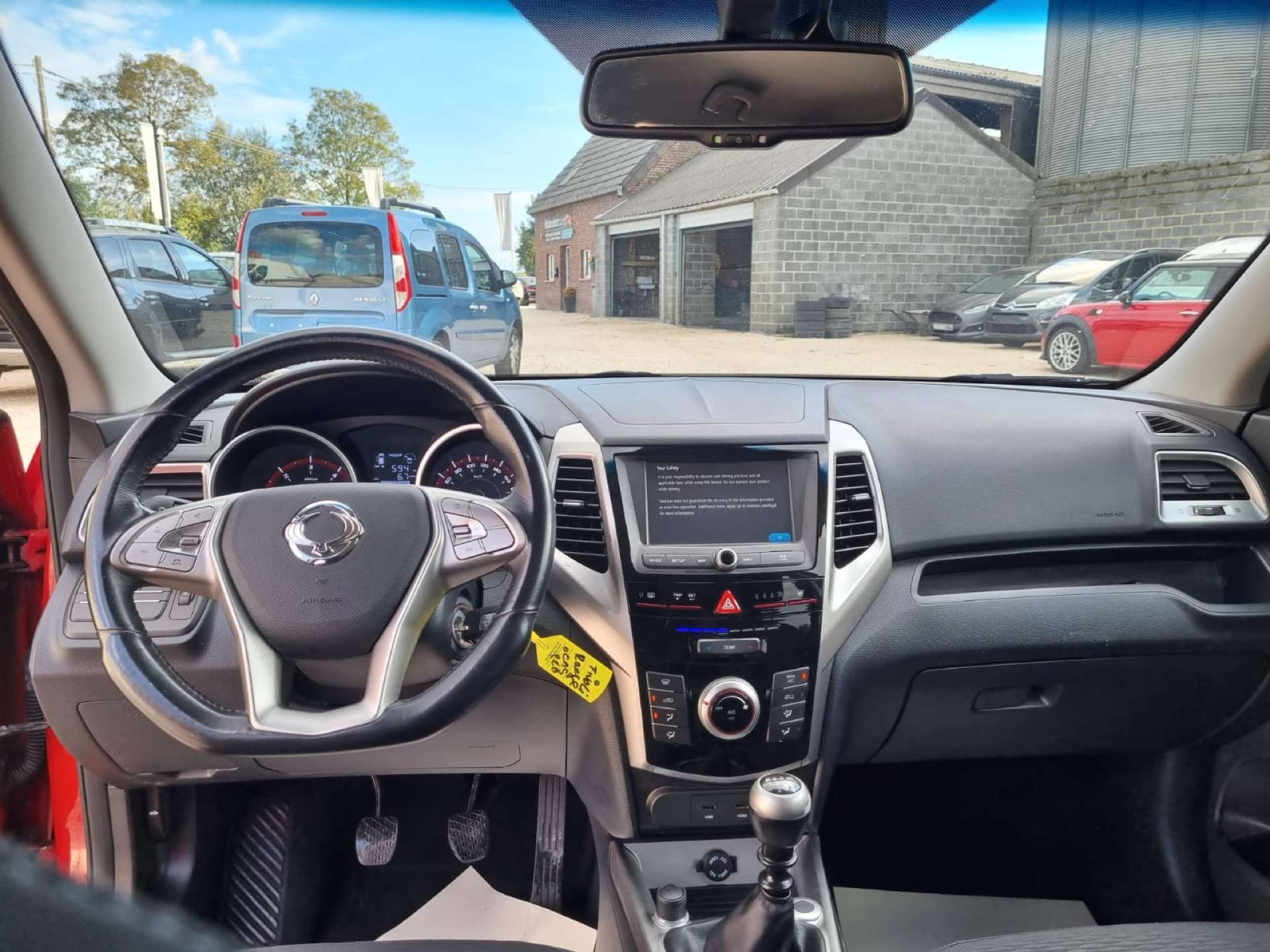 SsangYong Tivoli 1.6 e-XDi 2WD Crystal//CARNET//GPS//CLIM/GARANTIE