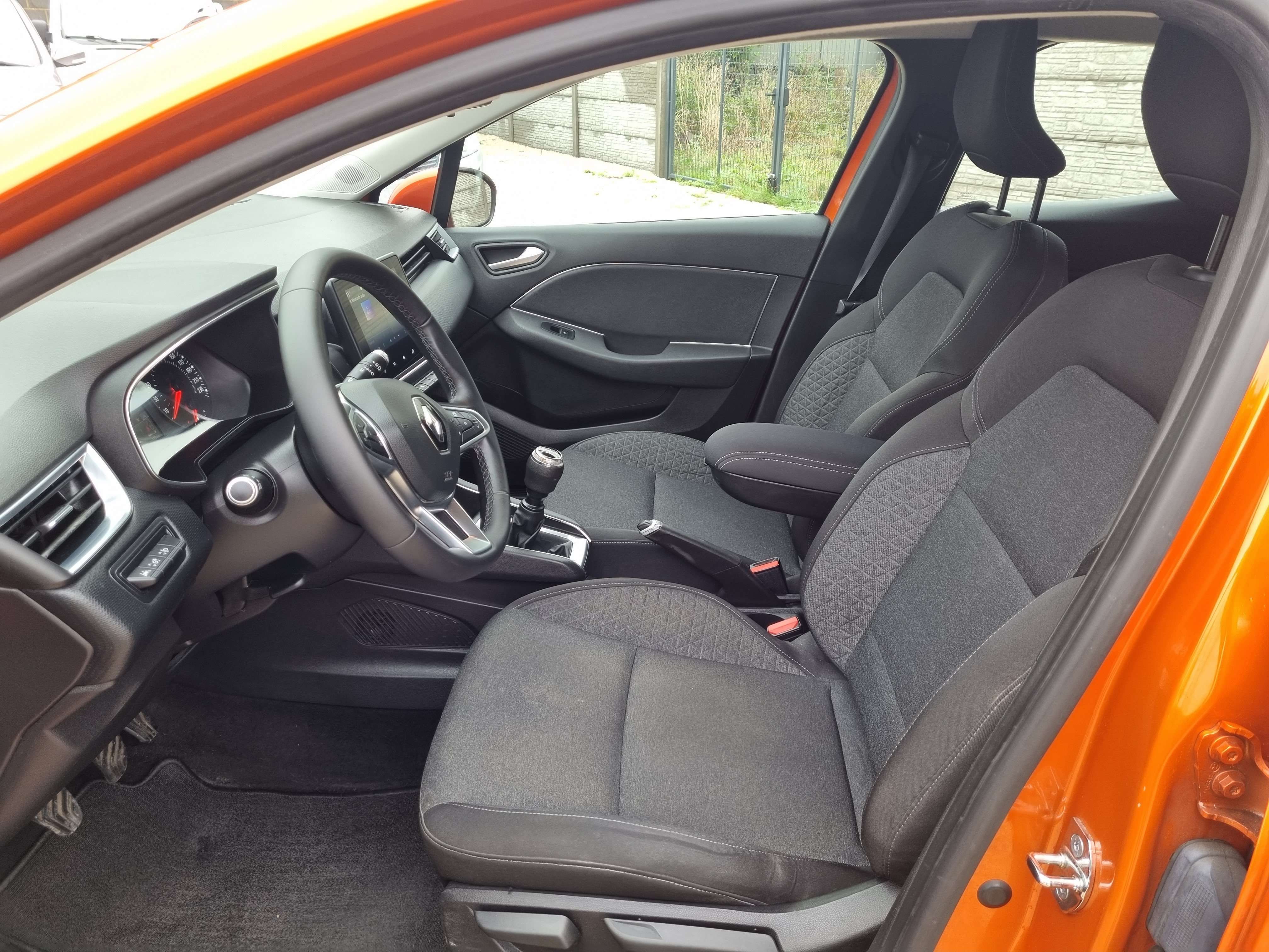 Renault Clio 1.0 TCe Initiale//SPORT//USB//CLIM//GARANTIE 12 M