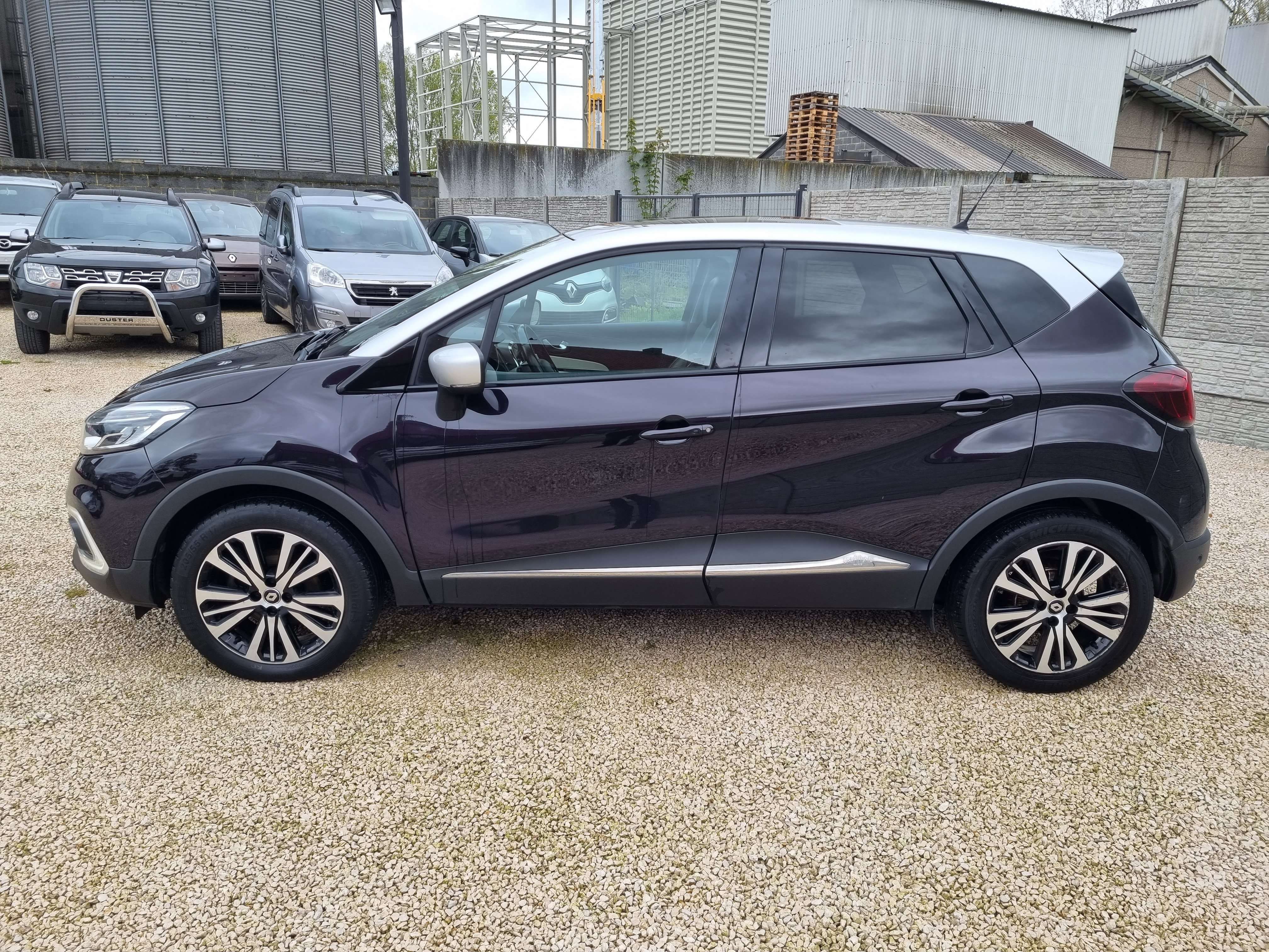 Renault Captur 1.5 dCi Initiale paris//GPS//CAMERA/USB/GARANTIE