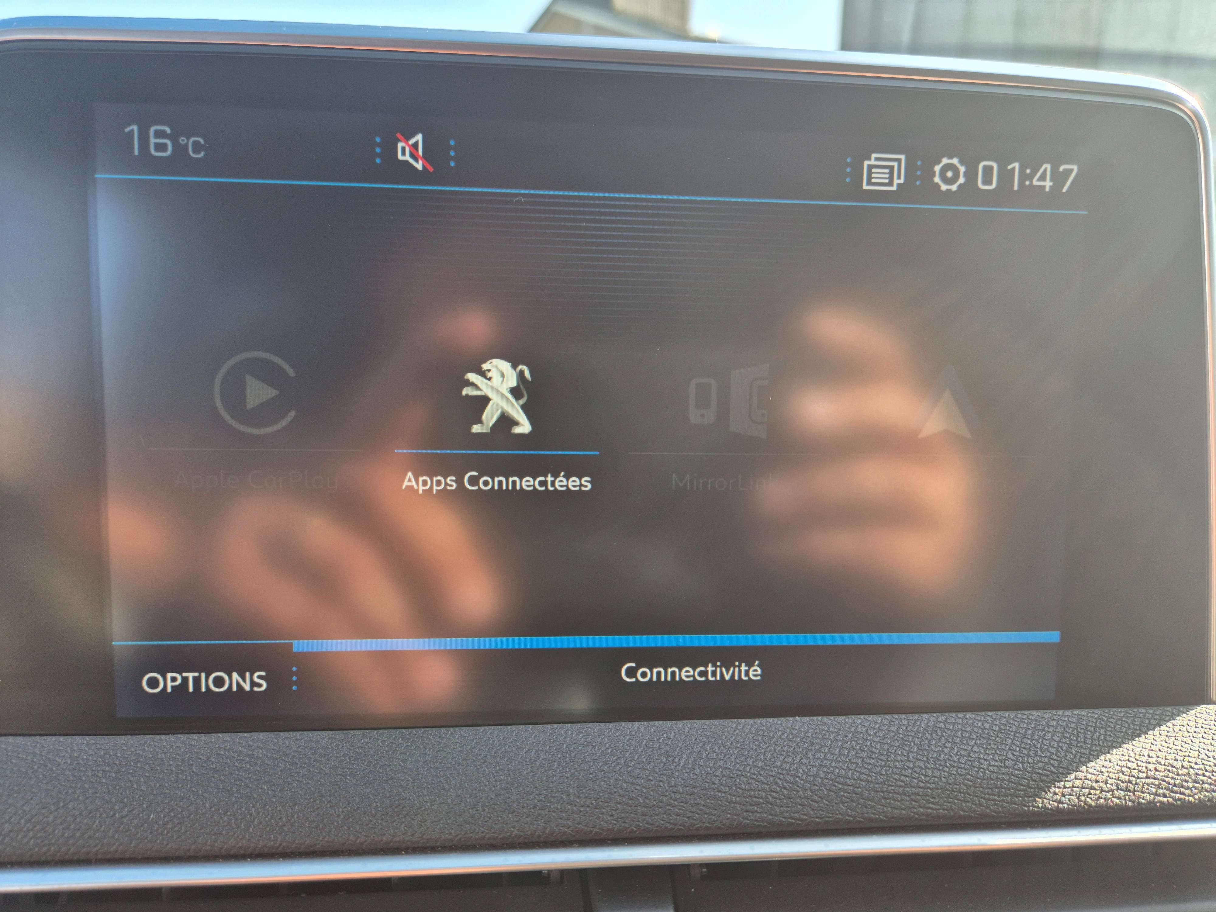Peugeot 3008 1.2  Access // FULL CARNET/CARPLAY/CAMERA/GARANTIE