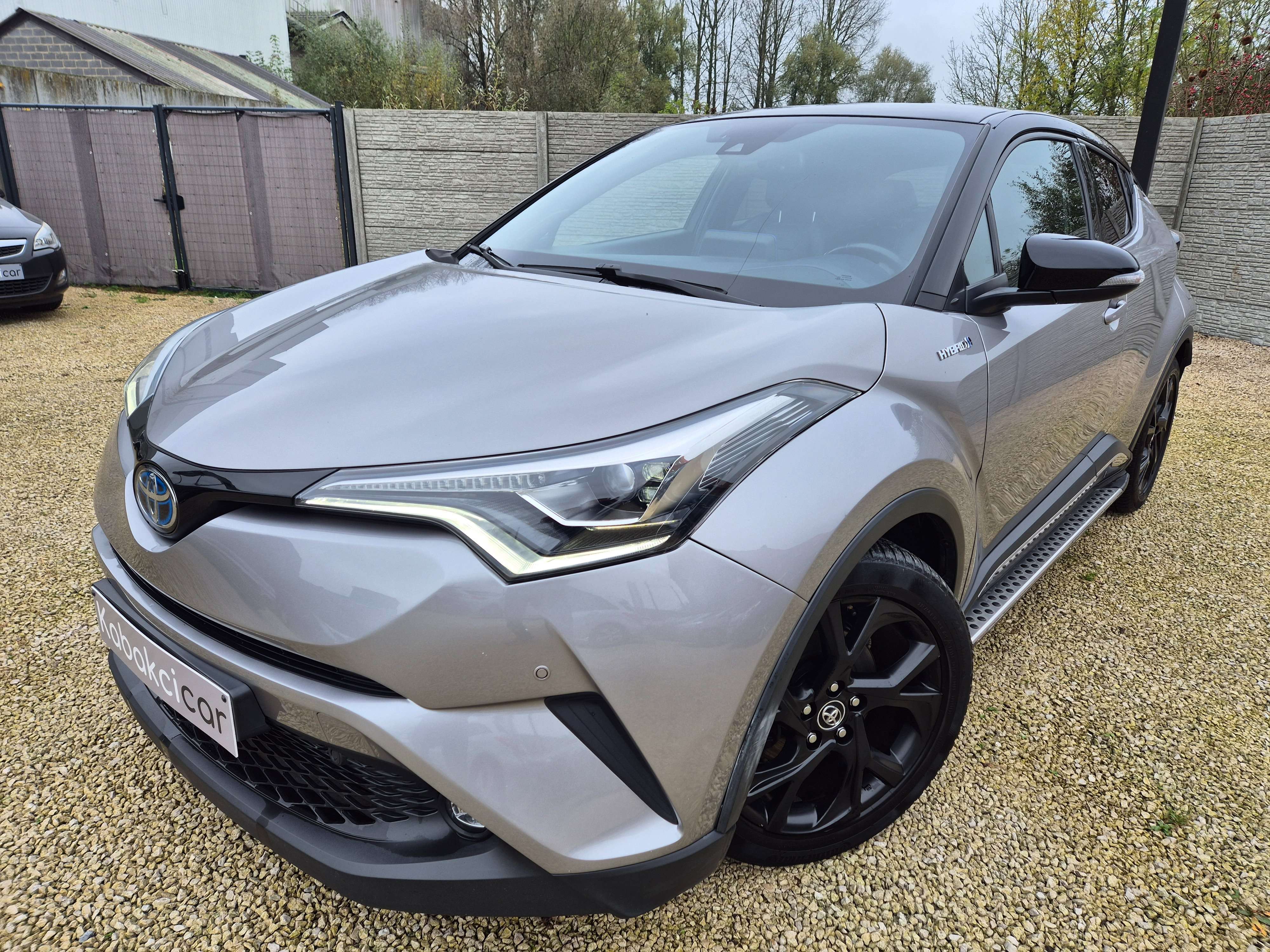 Toyota C-HR 1.8i VVT-i Hybrid C-Ult Launch Edition//GARANTIE