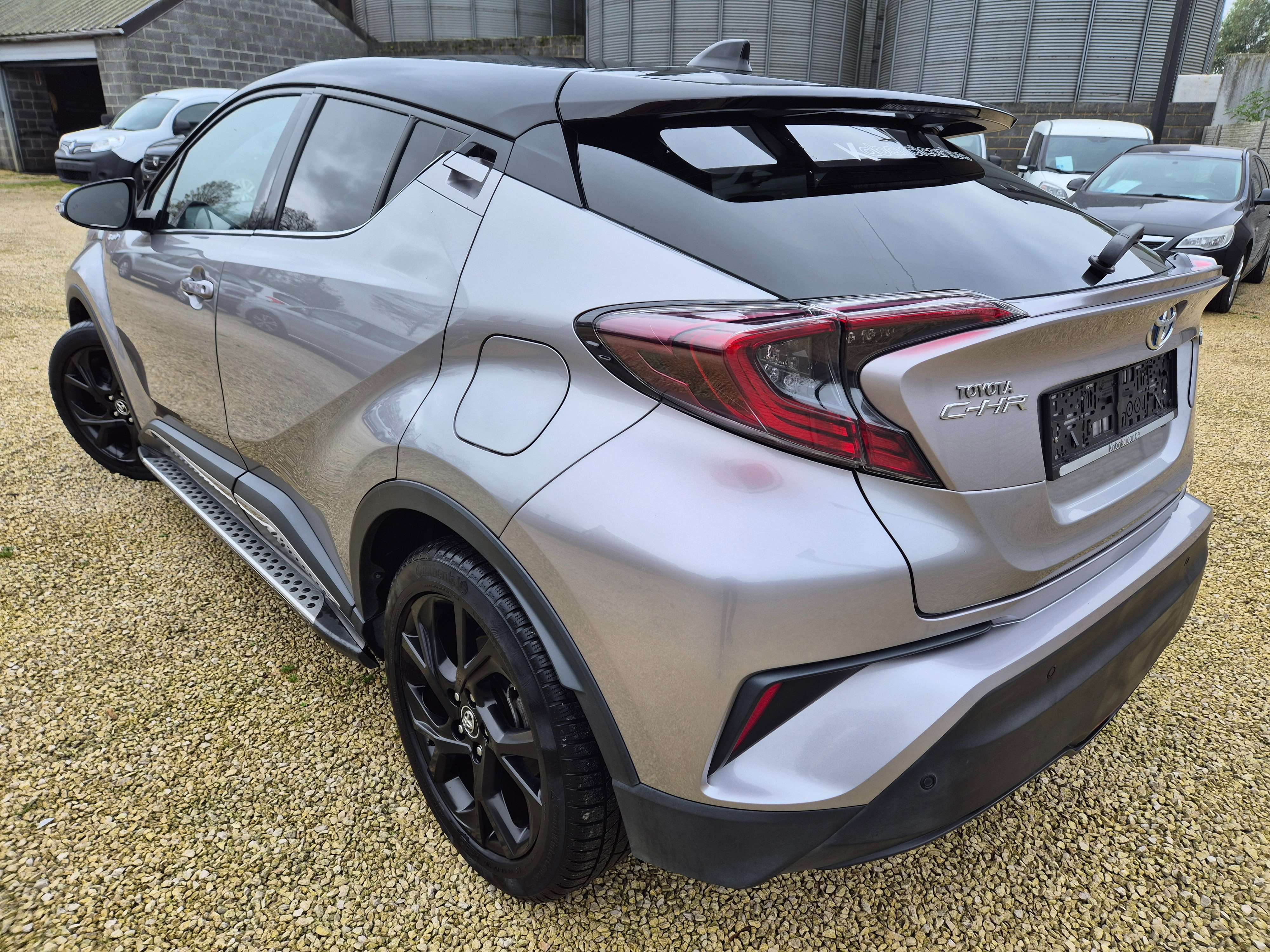 Toyota C-HR 1.8i VVT-i Hybrid C-Ult Launch Edition//GARANTIE