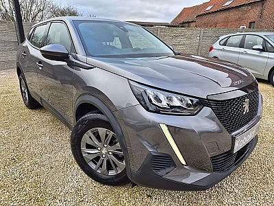 Peugeot 2008 1.5 BlueHDi Allure//CARNET//CARPLAY/GARANTIE 12M