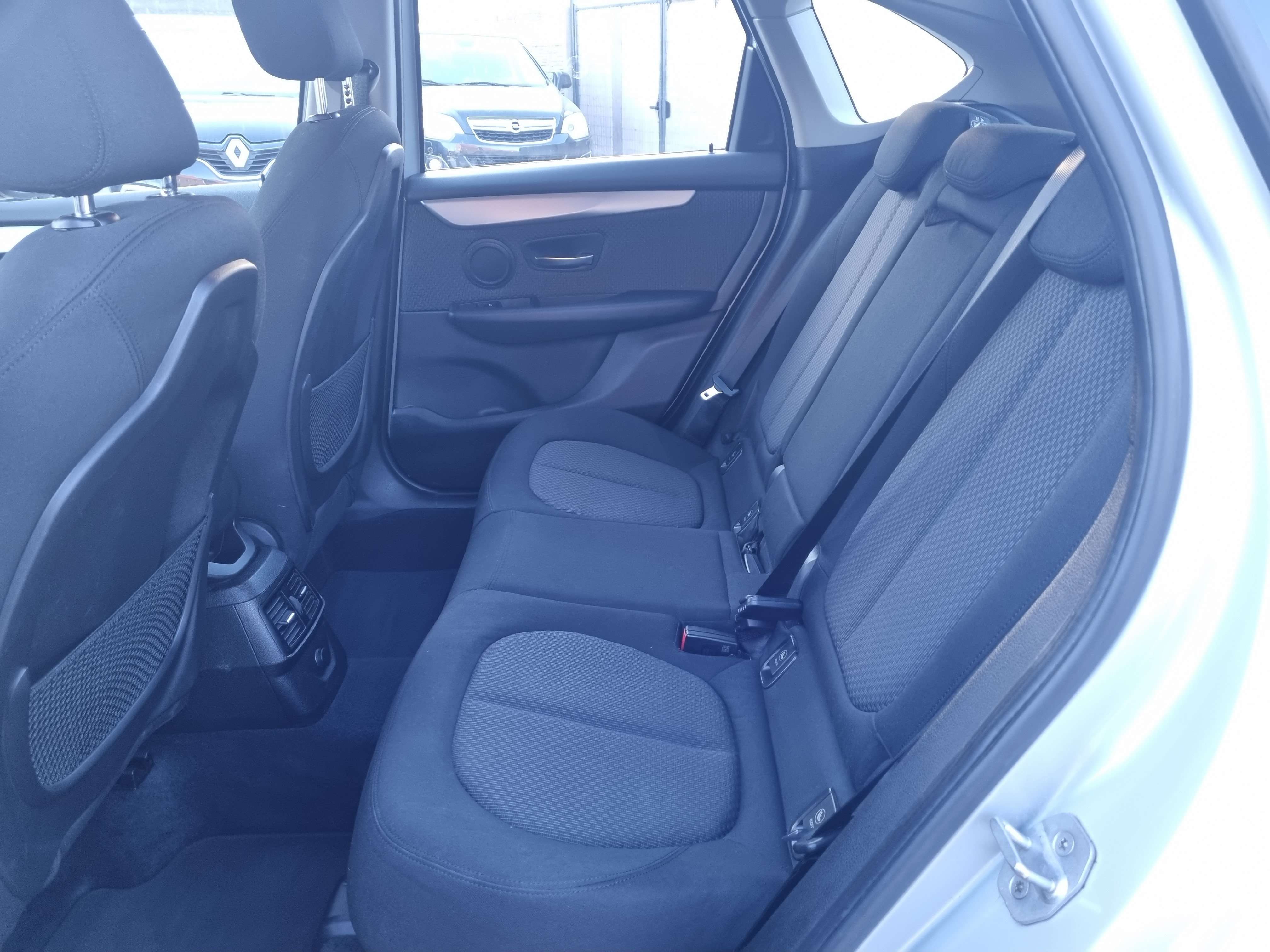 BMW 218 dA// 51.000 KM/CARNET//GPS/CLIM/USB/GARANTIE 12 M