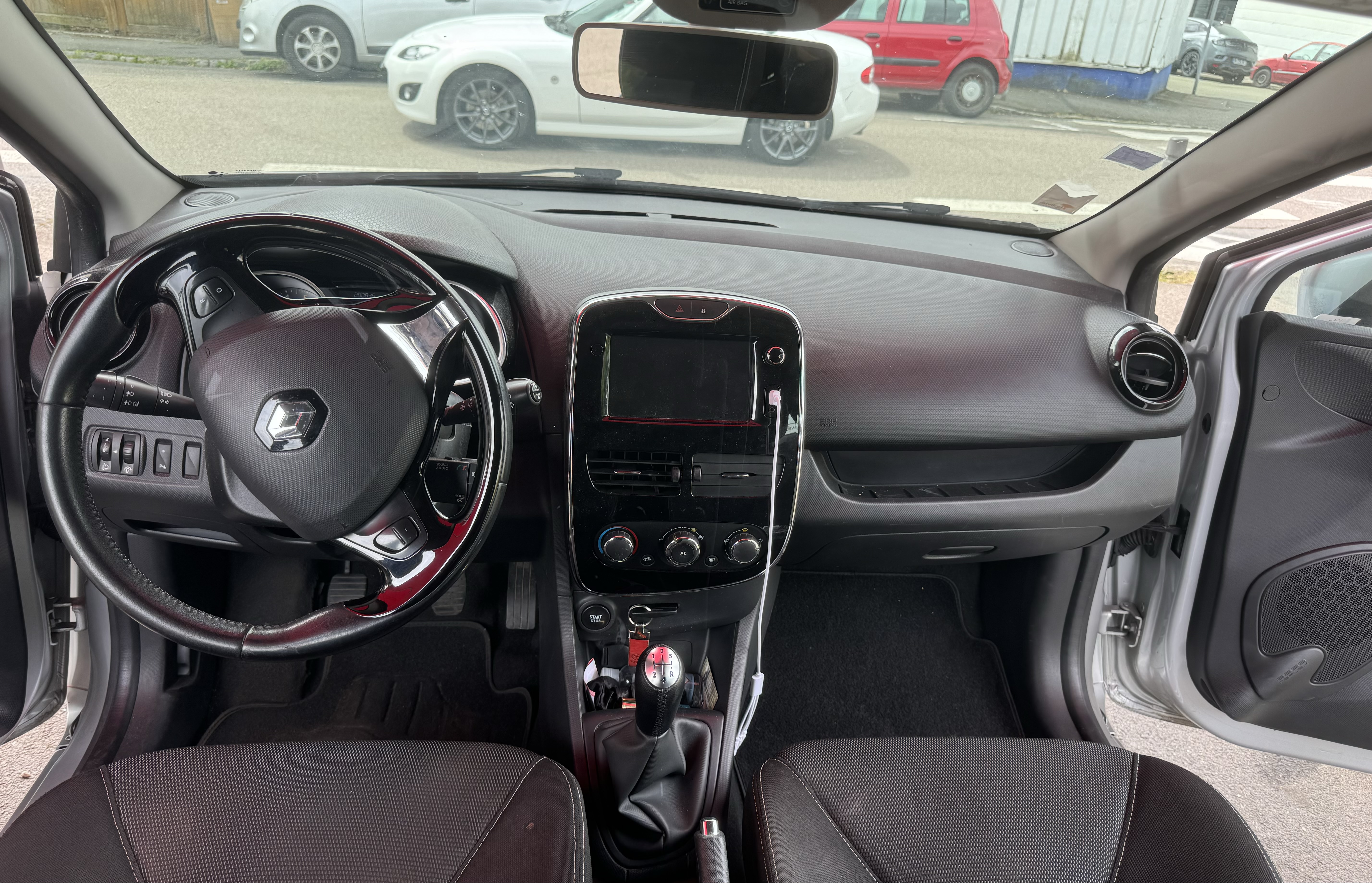 Renault Clio IV 1.5 DCI 75 AUTHENTIQUE ECO2