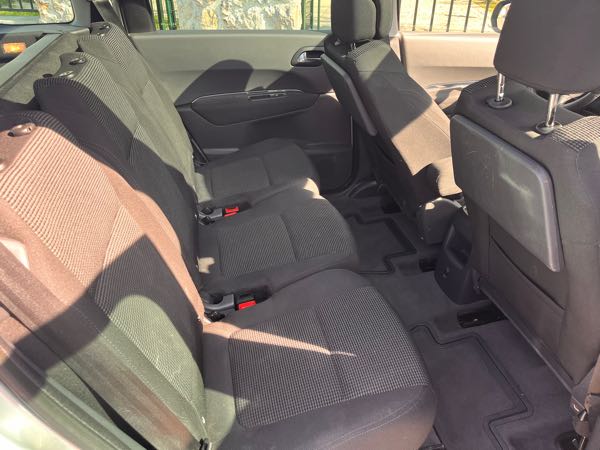 Peugeot 5008 2.0 HDI 150 FAP PREMIUM BV6 7PL