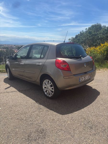 Renault Clio Clio 3 Initial Paris 1|5 DCI