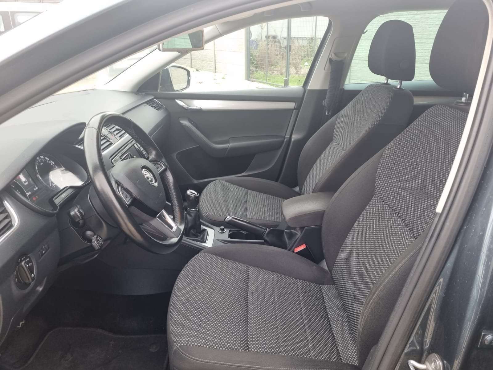 Skoda Octavia 1.6 CR TDi Ambition//CARNET//GPS//GARANTIE 12M