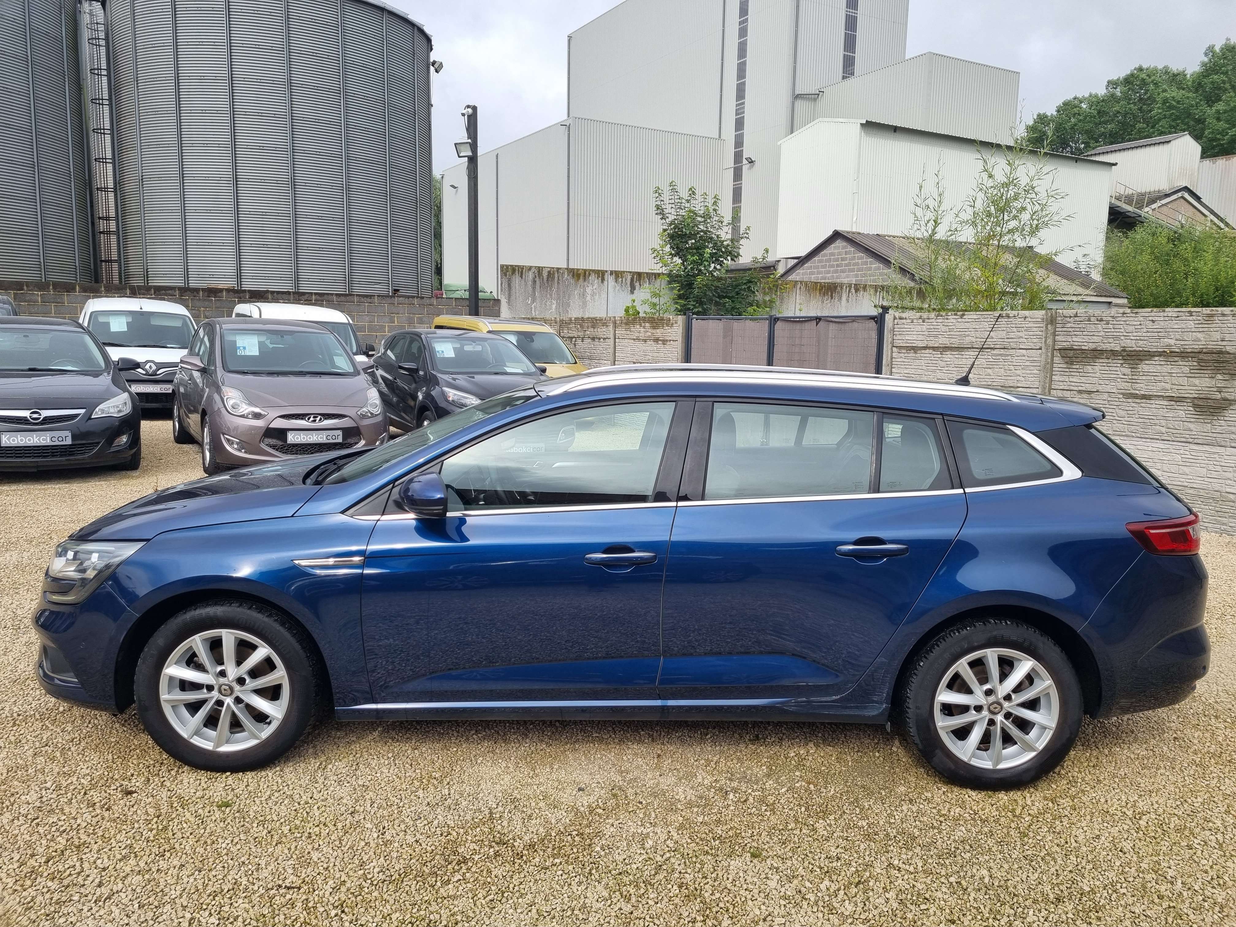 Renault Megane 1.2 TCe  Limited//57.000 KM//CARPLAY/GARANTIE 12M