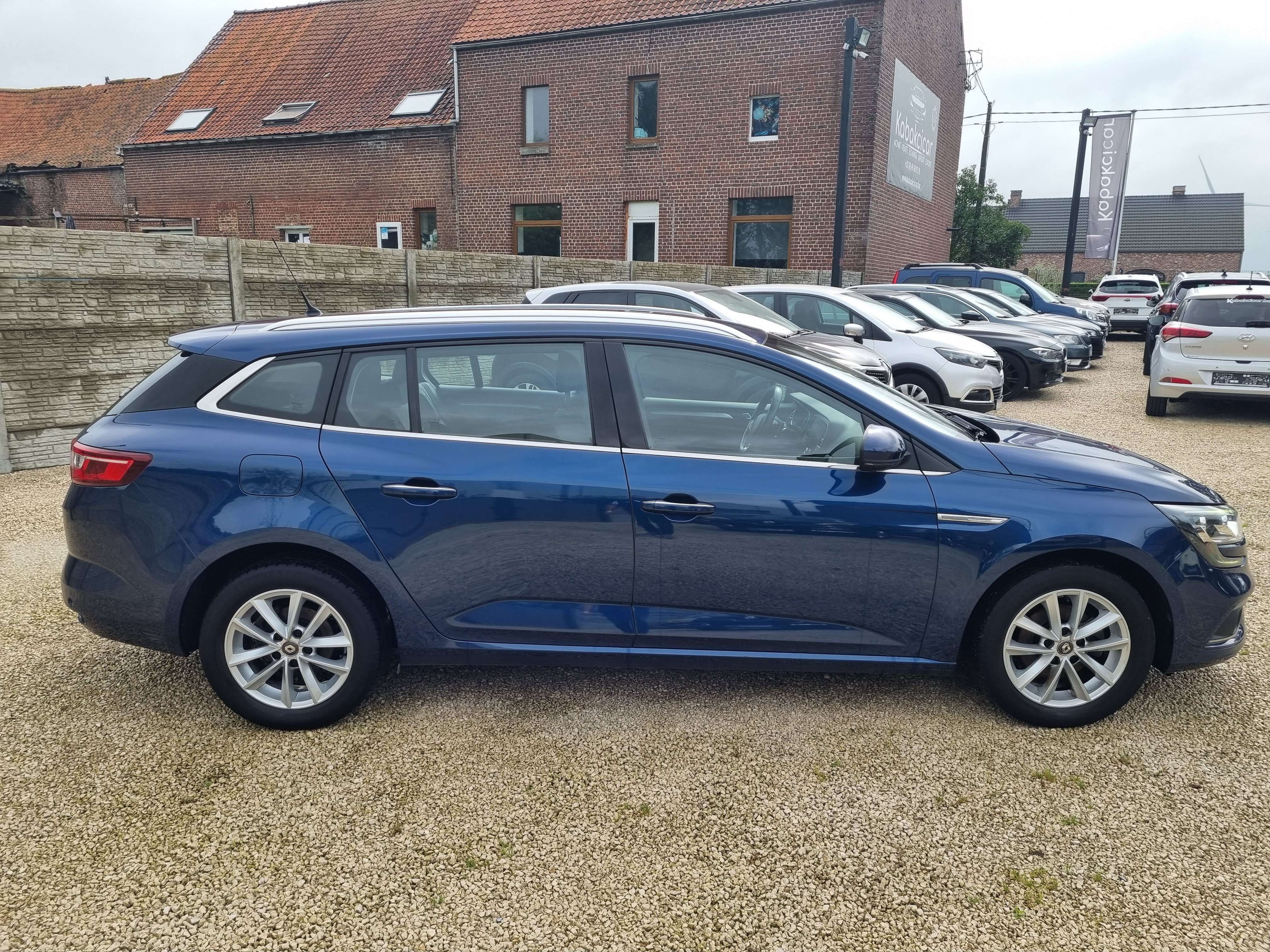 Renault Megane 1.2 TCe  Limited//57.000 KM//CARPLAY/GARANTIE 12M