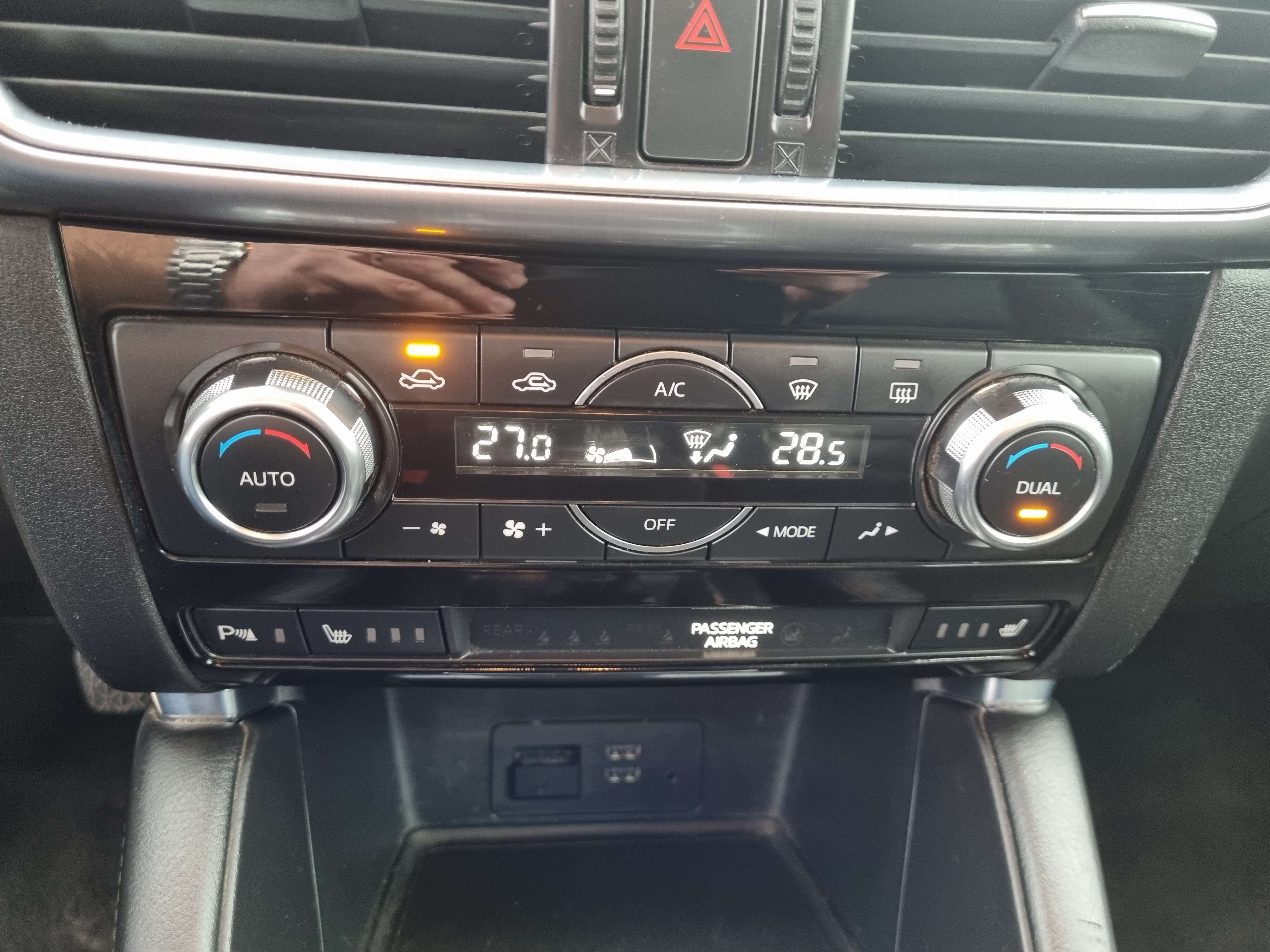Mazda CX-5 2.0i SKYACTIV-G 2WD Premium//CUIR/CLIM/GARANTIE