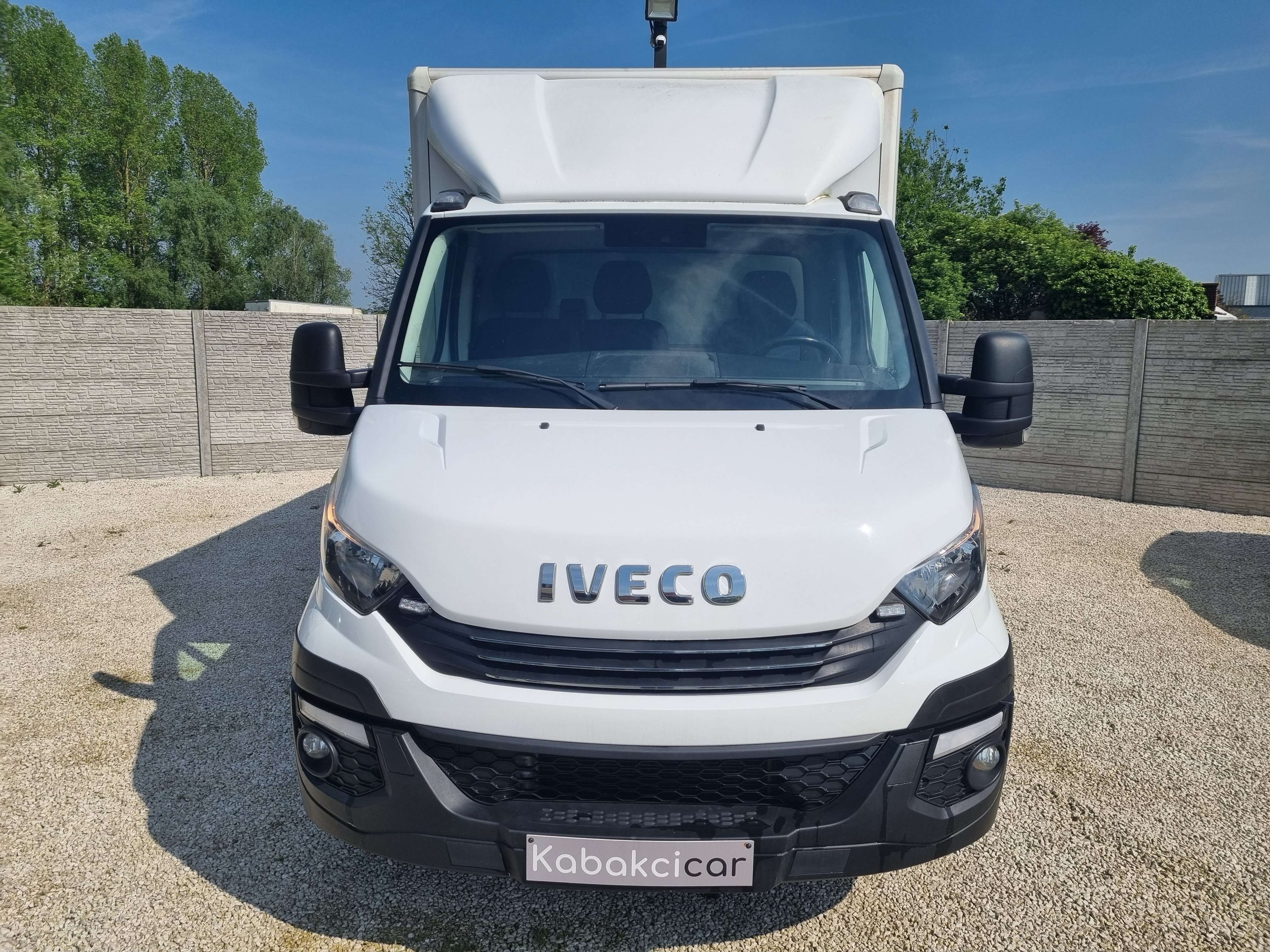 Iveco Daily FOURGON CAISSE /ROUE JUMELEE//GPS//USB//CRUISE//
