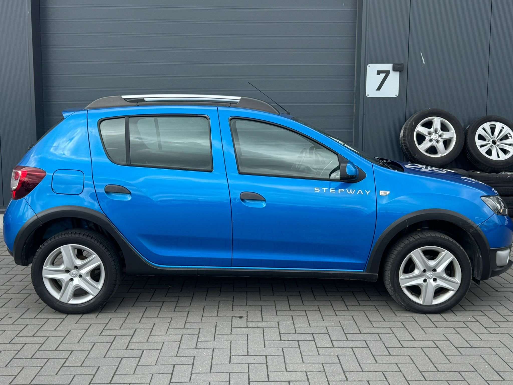 Dacia Sandero Stepway 0.9 TCe GPS/CAPTEURS/REGULATEUR/GARANTIE