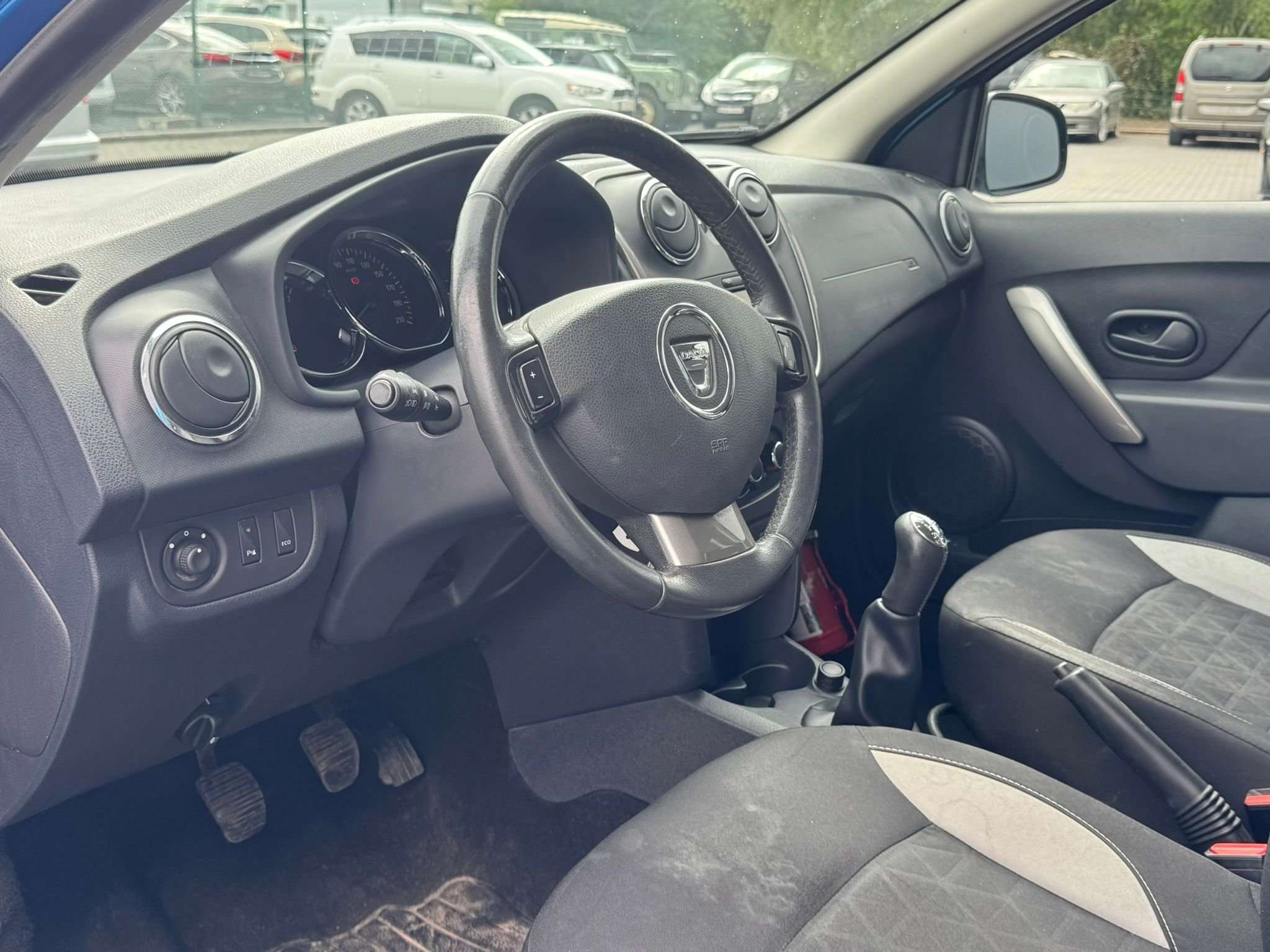 Dacia Sandero Stepway 0.9 TCe GPS/CAPTEURS/REGULATEUR/GARANTIE