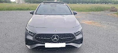 Mercedes-Benz Classe A IV BERLINE 200 D AMG LINE 8G-DCT