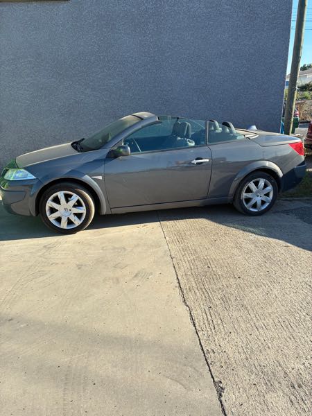 Renault Megane II (2) COUPE-CABRIOLET 1.6 16V 115 DYNAMIQUE