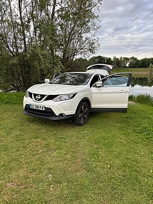 Nissan Qashqai II 1.5 DCI 110 CONNECT EDITION