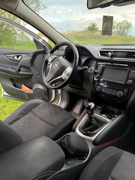 Nissan Qashqai II 1.5 DCI 110 CONNECT EDITION