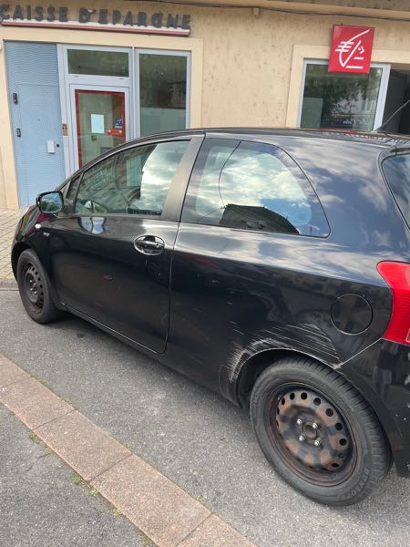 Toyota Yaris III (3) 90 D-4D ACTIVE 3P