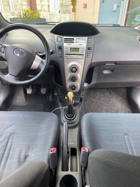 Toyota Yaris III (3) 90 D-4D ACTIVE 3P