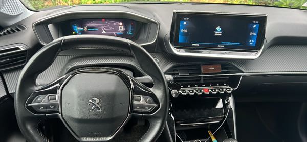 Peugeot 208 II 1.2 PURETECH 100 S&amp;S ALLURE