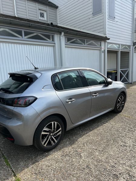 Peugeot 208 II 1.2 PURETECH 100 S&amp;S ALLURE