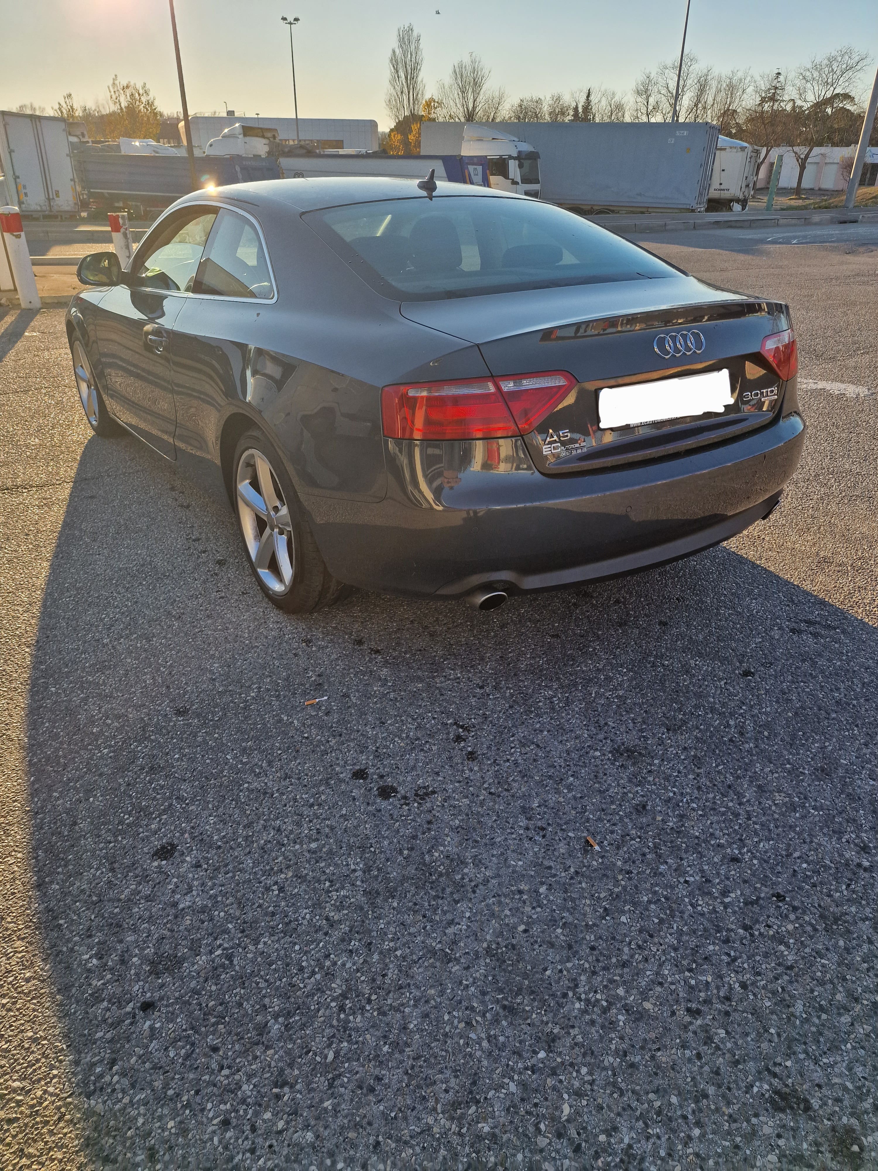 Audi A5 3.0 V6 TDI 240 15CV QUATTRO AMBIENTE