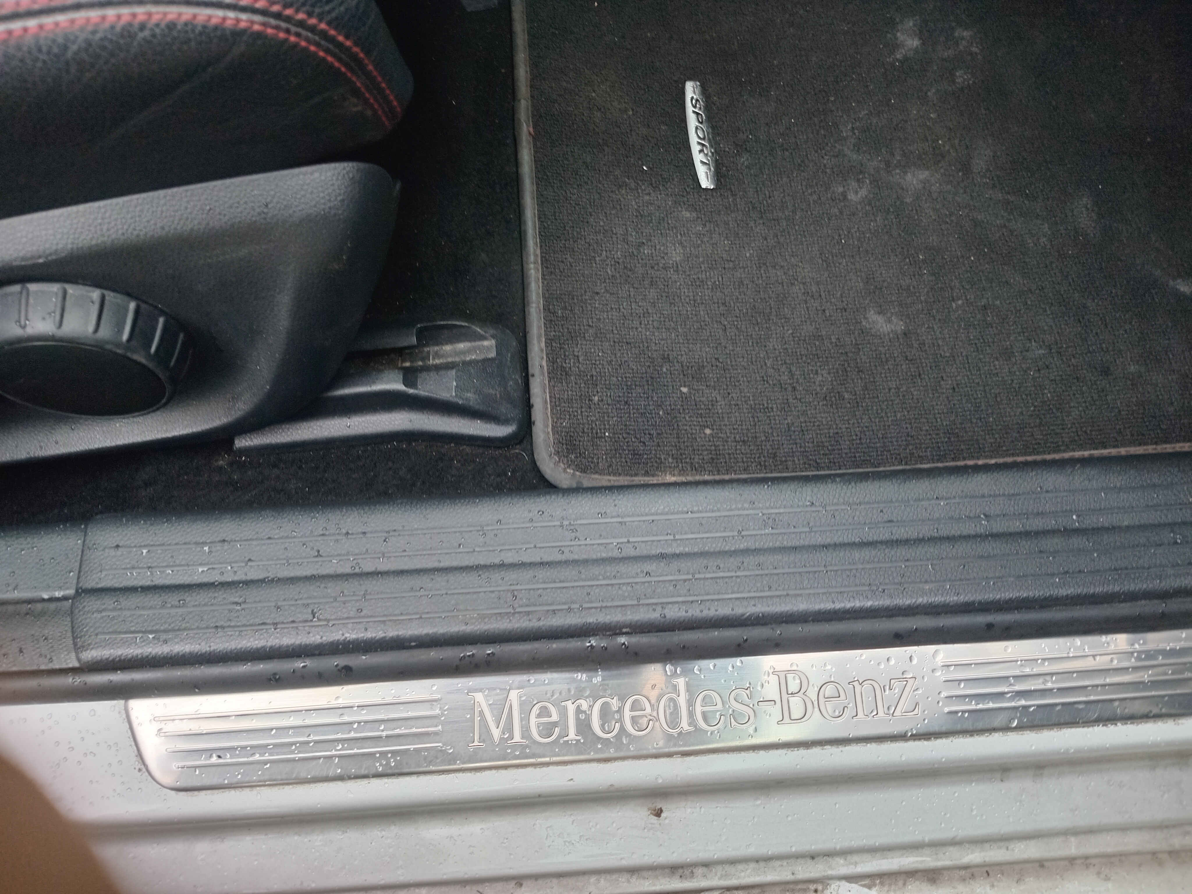 Mercedes-Benz Classe A III (2) 250 SPORT 4MATIC 7G-DCT