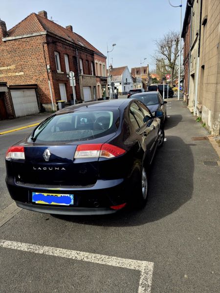 Renault Laguna III 1.5 DCI 110