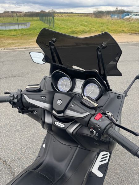 YAMAHA T-MAX TECH MAX