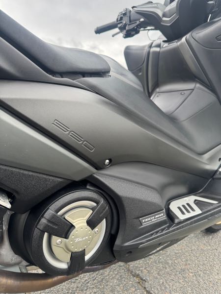 YAMAHA T-MAX TECH MAX