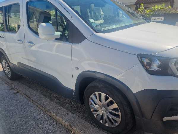 Peugeot Rifter peugeot rifter 7 place