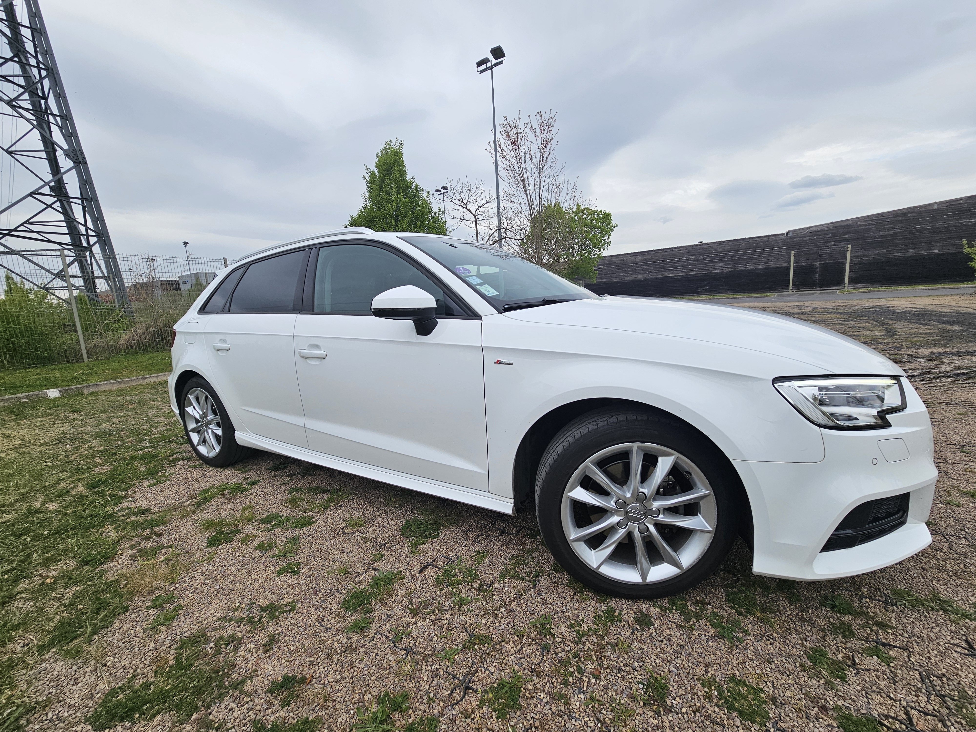 Audi A3 IV BERLINE 35 TFSI 150 S LINE