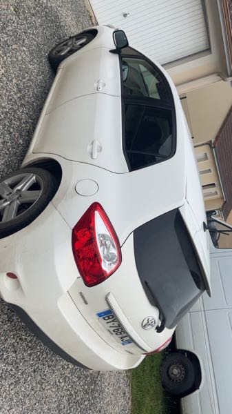 Toyota Auris (2) 126 D-4D FAP SPORTLINE CONNECT 5P