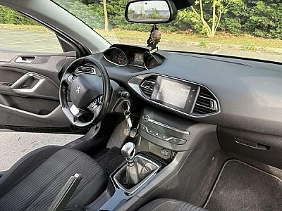 Peugeot 308 II SW 1.6 BLUEHDI 120 S&amp;S 6CV STYLE