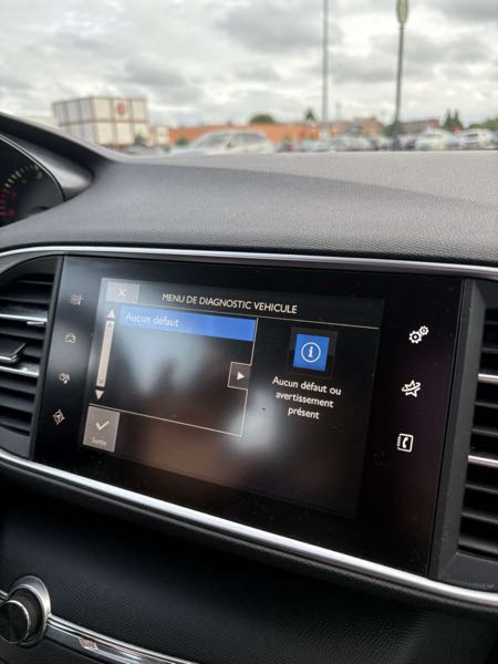 Peugeot 308 II SW 1.6 BLUEHDI 120 S&amp;S 6CV STYLE