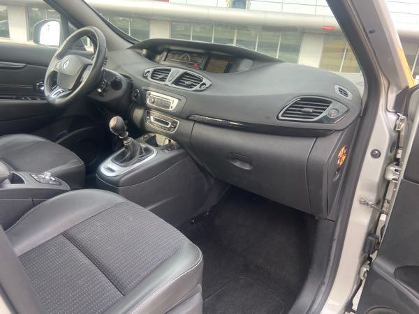 Renault Grand Scenic IV 1.5 DCI 110 ENERGY BUSINESS 7PL