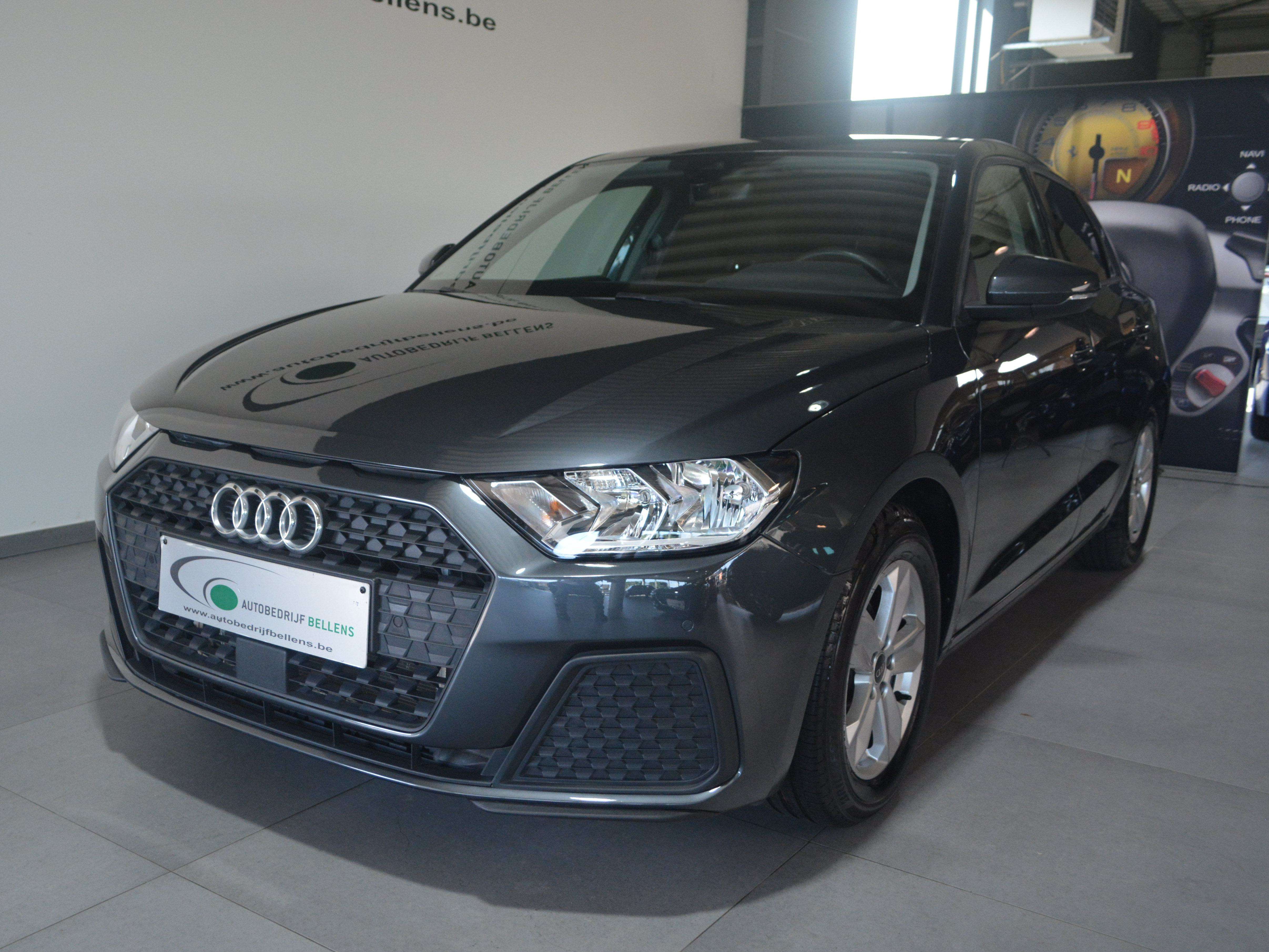 Audi A1 Sportback 25 TFSI  S tronic (EU6AP) / NAVI / APPLE