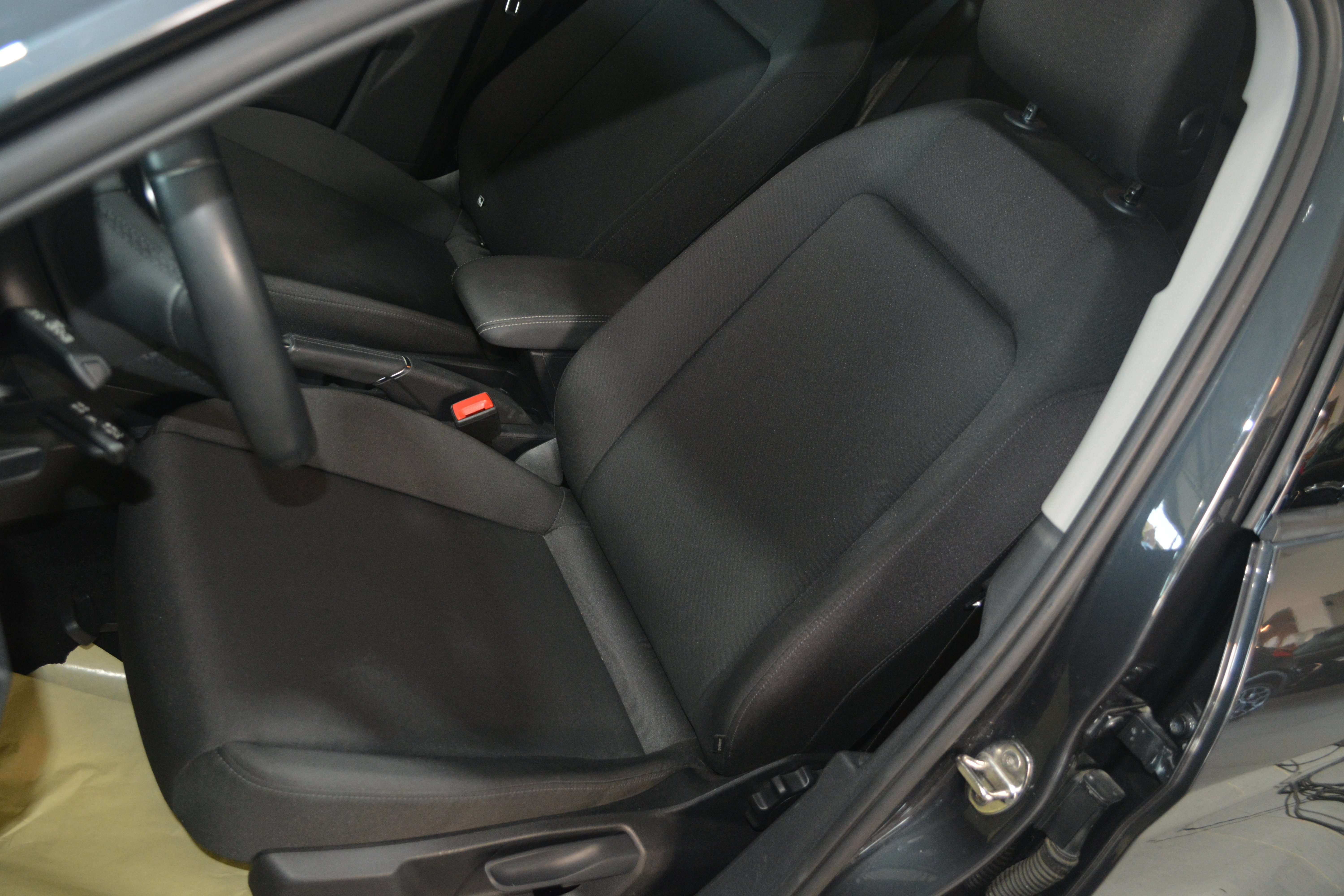 Audi A1 Sportback 25 TFSI  S tronic (EU6AP) / NAVI / APPLE