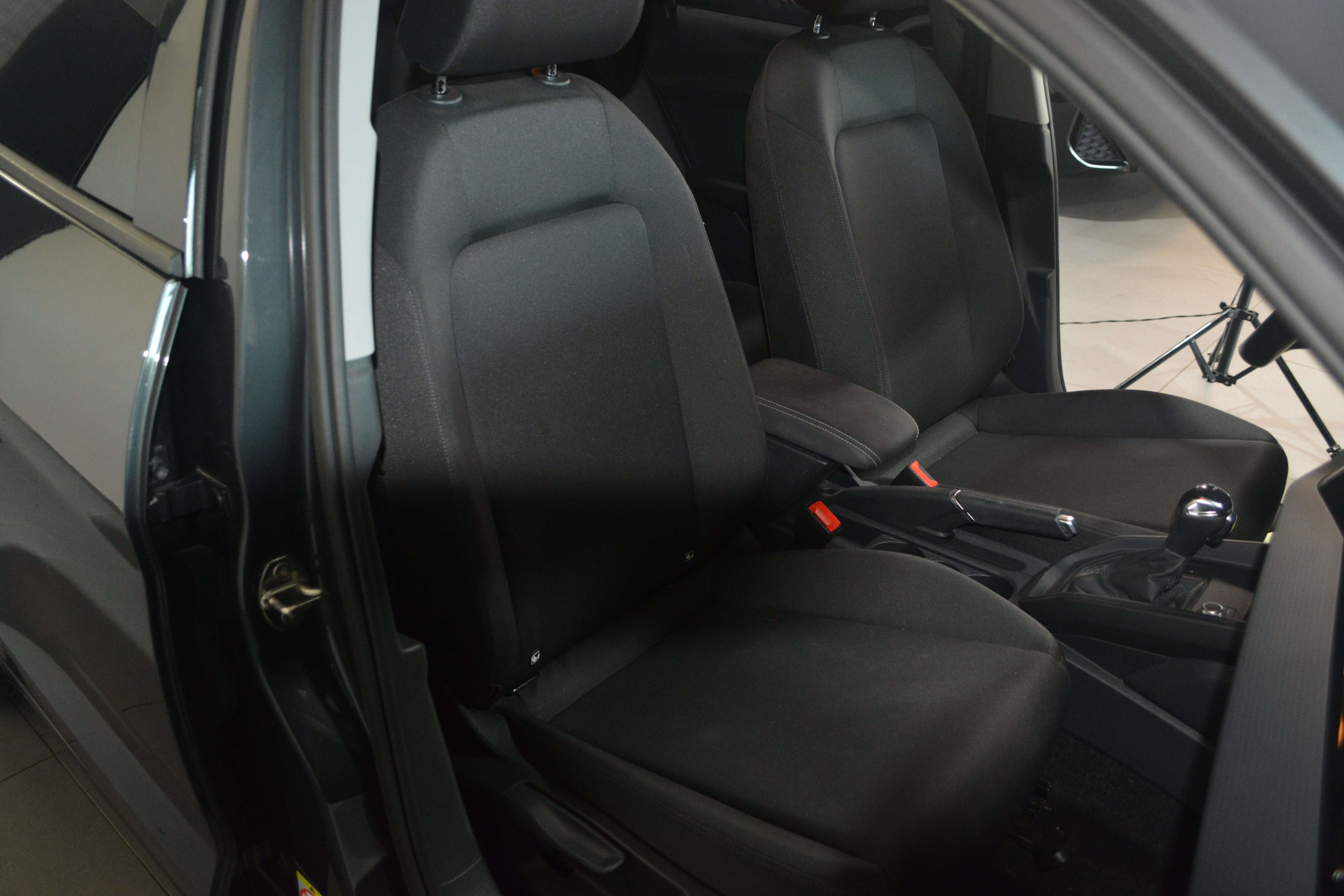 Audi A1 Sportback 25 TFSI  S tronic (EU6AP) / NAVI / APPLE