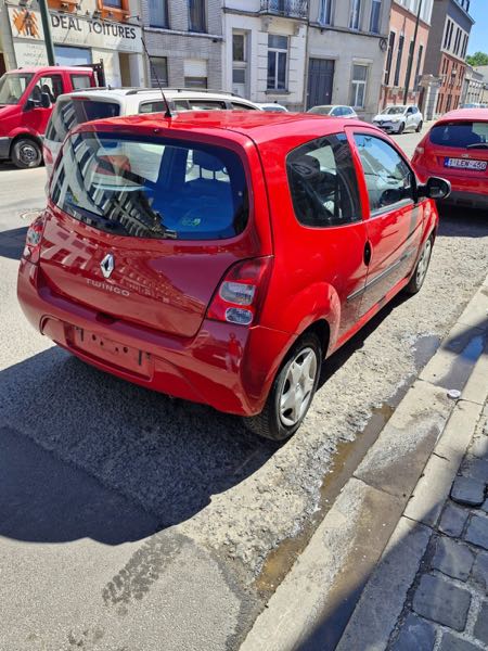 Renault Twingo 2011 Renault Twingo II lev 16v