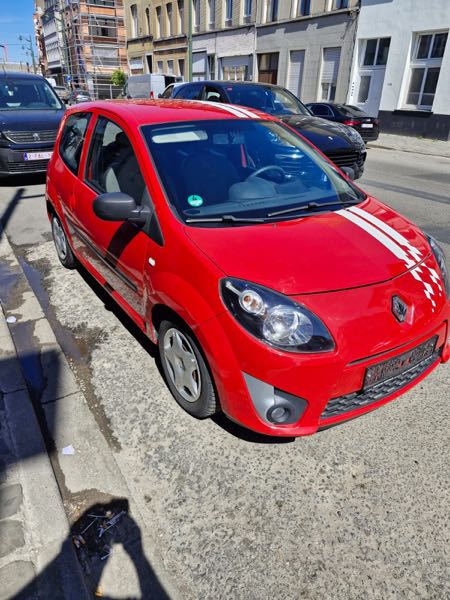 Renault Twingo 2011 Renault Twingo II lev 16v
