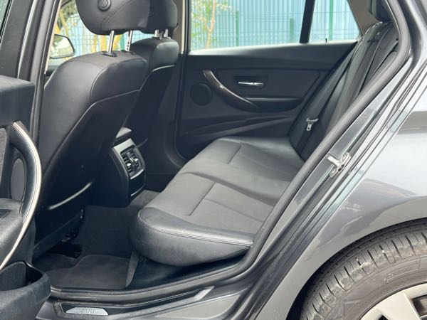 Bmw Serie 3 (F31) TOURING 318D 143 MODERN BVA8