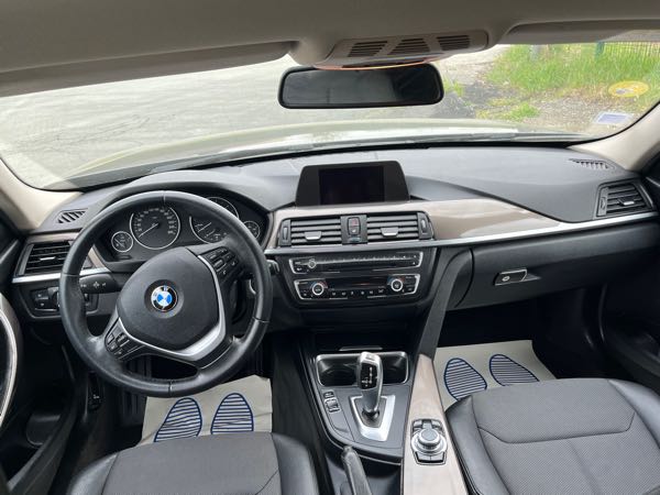 Bmw Serie 3 (F31) TOURING 318D 143 MODERN BVA8