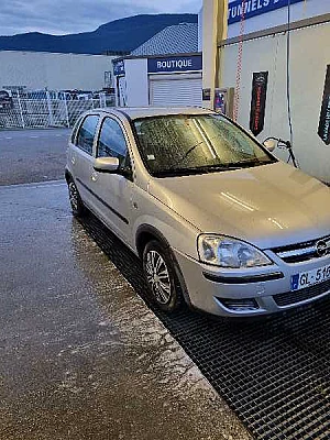 Opel Corsa V 1.4 90 BLACK EDITION 5P