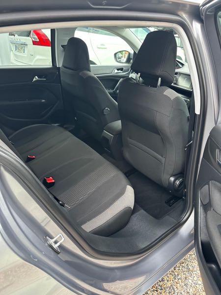 Peugeot 308 II (2) 1.5 BLUEHDI 100 S&amp;S ACTIVE BUSINESS