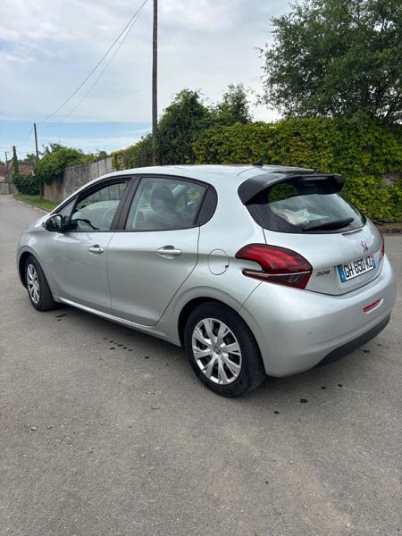 Peugeot 208 (2) 1.6 BLUEHDI 100 ACTIVE BUSINESS 5P