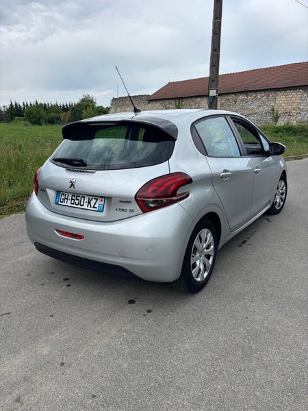 Peugeot 208 (2) 1.6 BLUEHDI 100 ACTIVE BUSINESS 5P