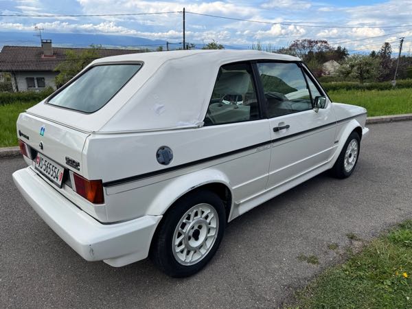 Volkswagen Golf White spécial karman 1.8i 98ch